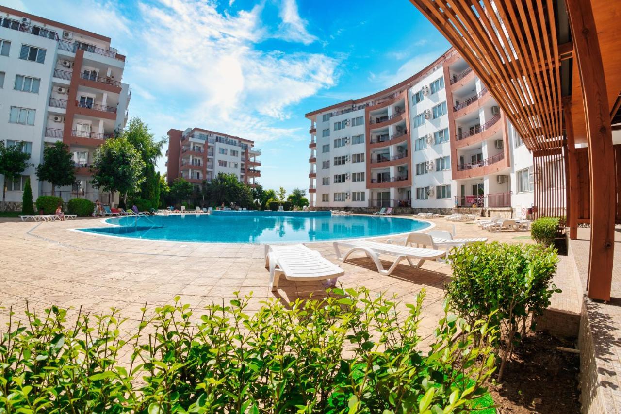 Riviera Fort Beach Apartments Ravda Dış mekan fotoğraf