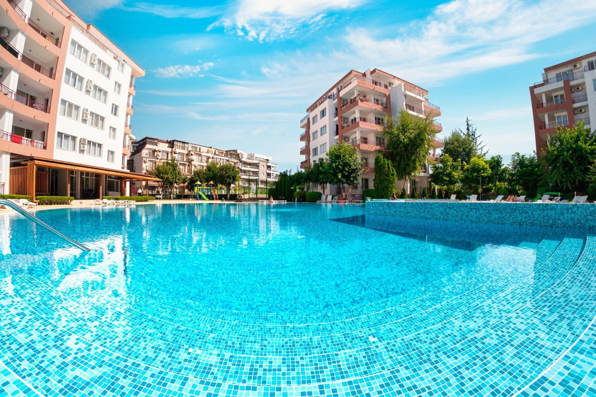 Riviera Fort Beach Apartments Ravda Dış mekan fotoğraf