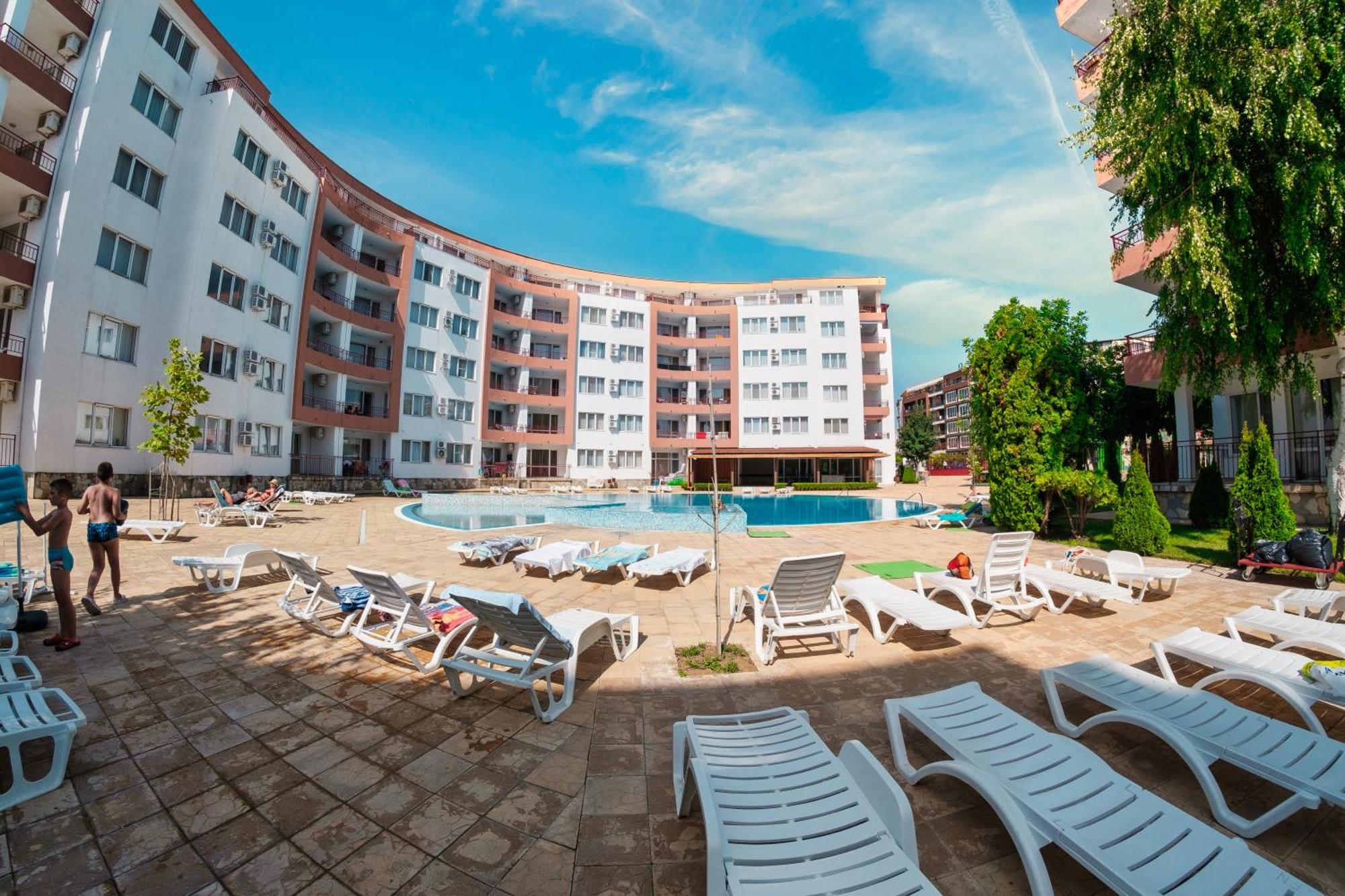 Riviera Fort Beach Apartments Ravda Dış mekan fotoğraf