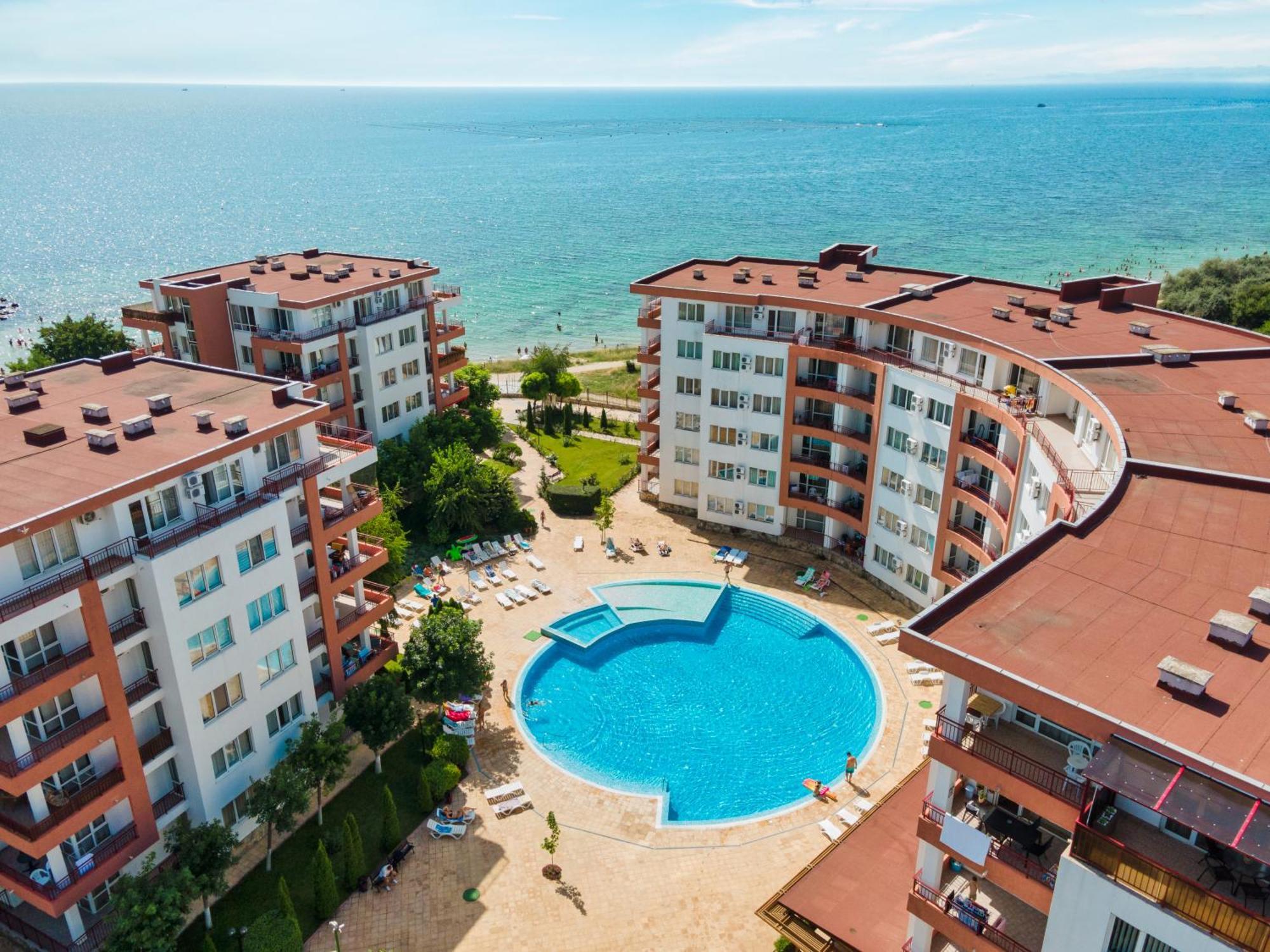 Riviera Fort Beach Apartments Ravda Dış mekan fotoğraf