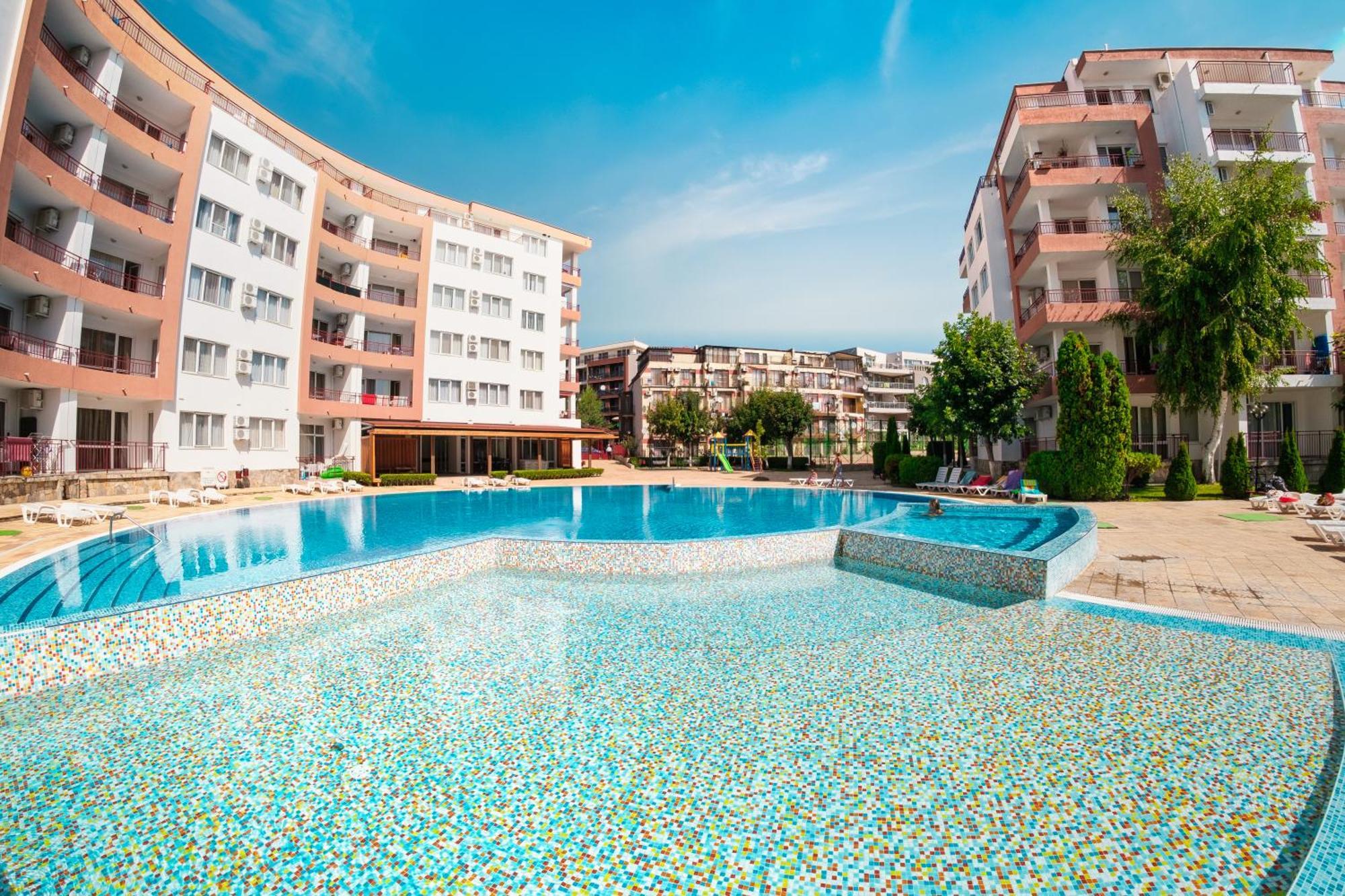 Riviera Fort Beach Apartments Ravda Dış mekan fotoğraf