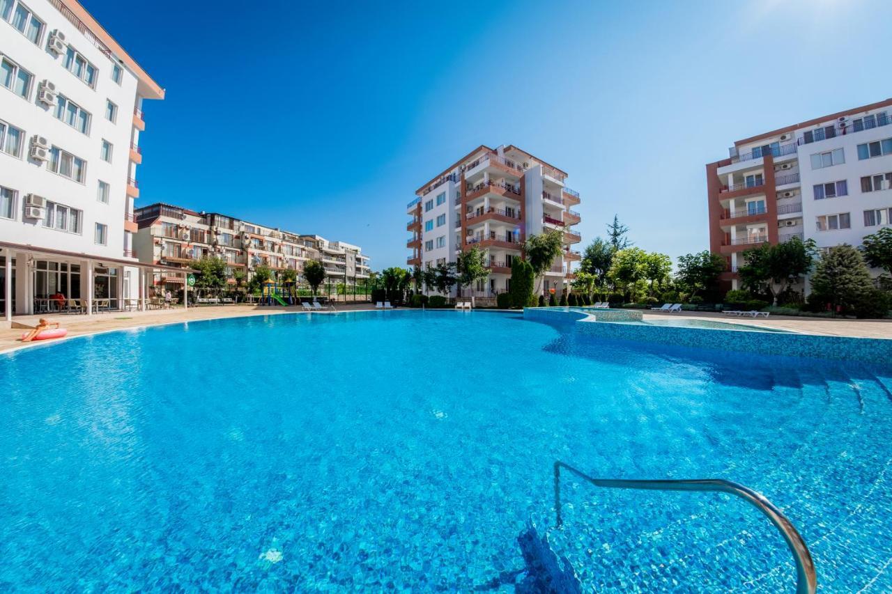 Riviera Fort Beach Apartments Ravda Dış mekan fotoğraf